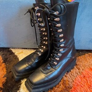 Alohas black square toe combat boots size 9